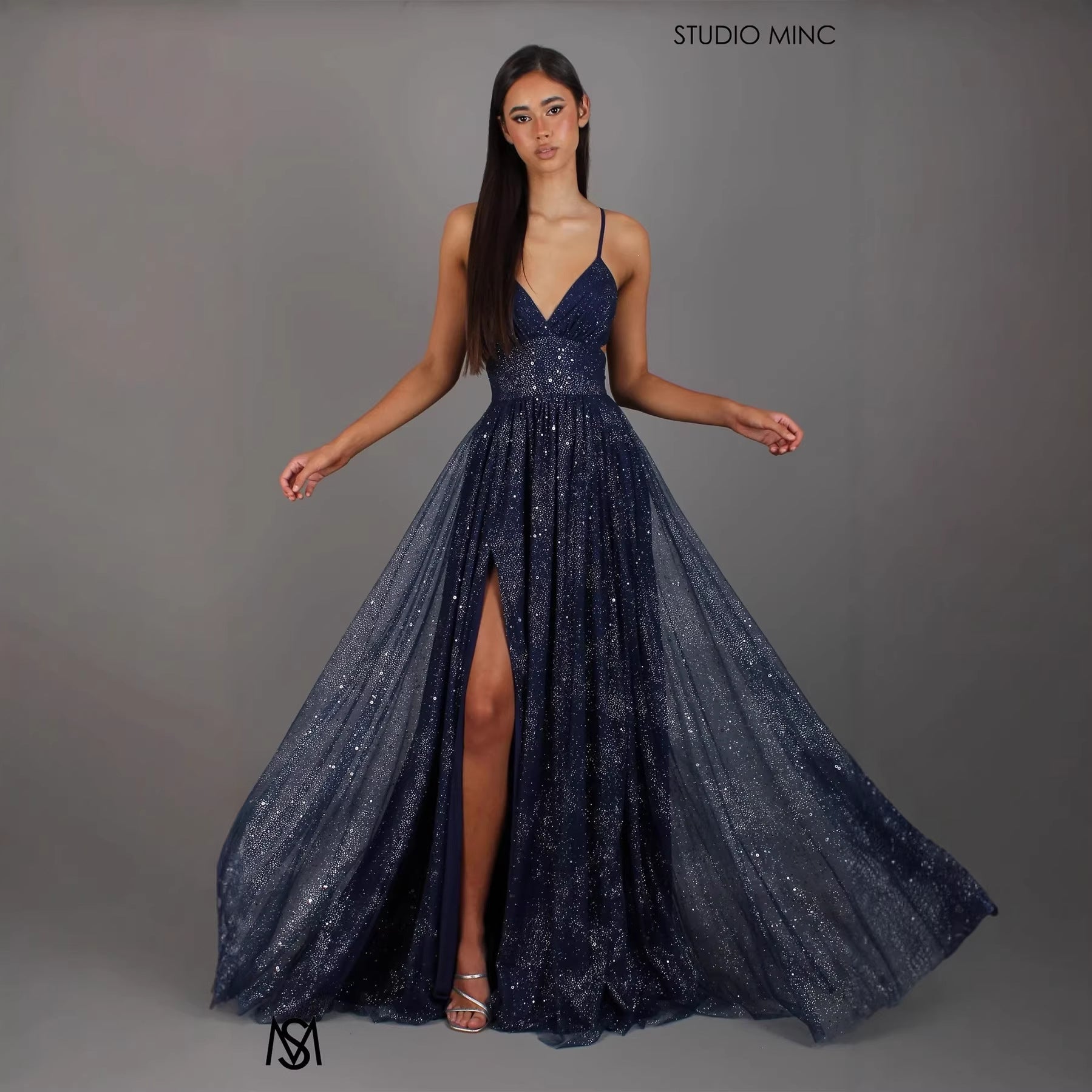 Elegant V?Neck Strapless A?Line Midi Dress