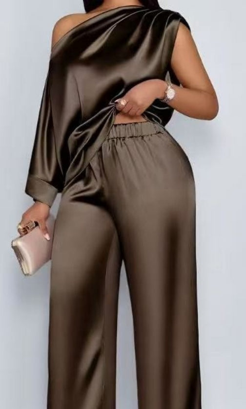 Satin Slanted Collar Short-Sleeve Top & Trousers Set | Light Luxury Summer Suit
